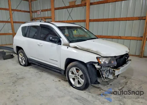 2016 Jeep Compass Sport из США, поврежденный, VIN 1C4NJDBB4GD559305
